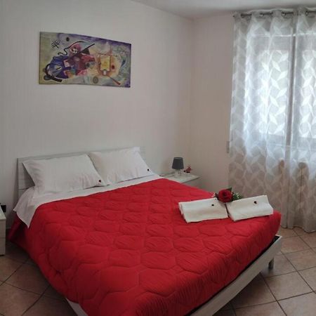 Rosahouse Apartment Лече Екстериор снимка
